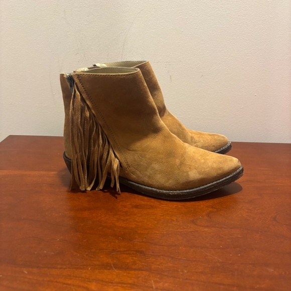 Mr. Wolf Women's Distressed Suede Fringe Ankle Boots Brown Size 37/6.5 Western - Picture 5 of 12